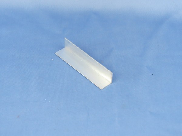 Aluminum-Winkel 20 × 20 × 1,5 mm